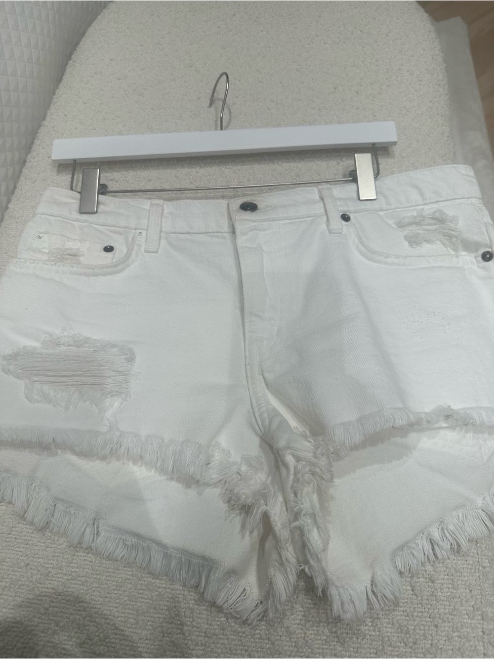 Pistola denim Gigi white Distressed Frayed Hem Denim Shorts nwt size 30